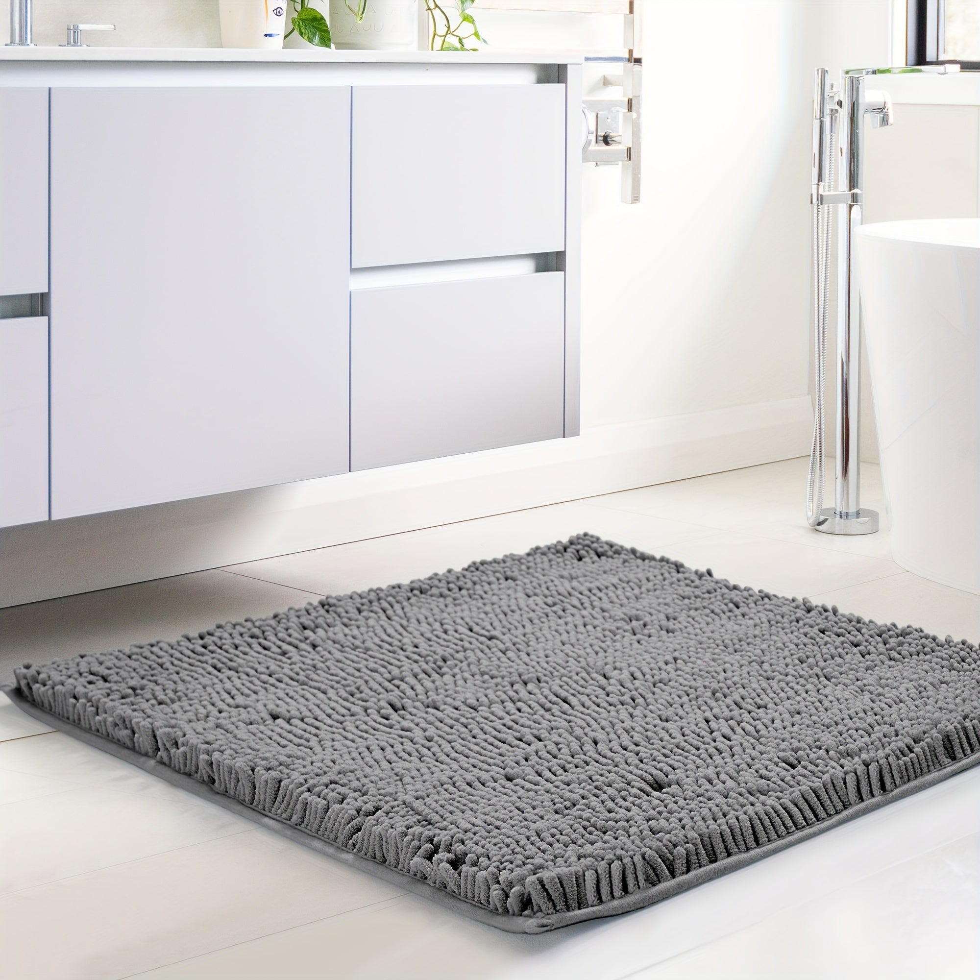 Bath Mat, Thick Soft Chenille Bath Rugs, Quick Dry Absorbent Machine Wash Bathroom Rugs, Non-Slip Rubber Backing Durable Rugs For Bathtubs, Shower Floor, Under The Sink